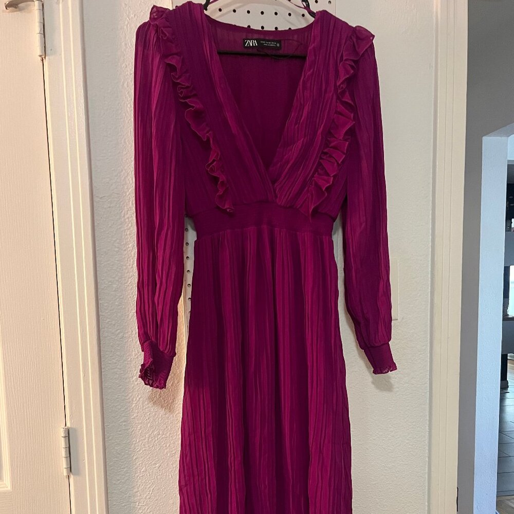Gorgeous pink/purple Zara dress never worn